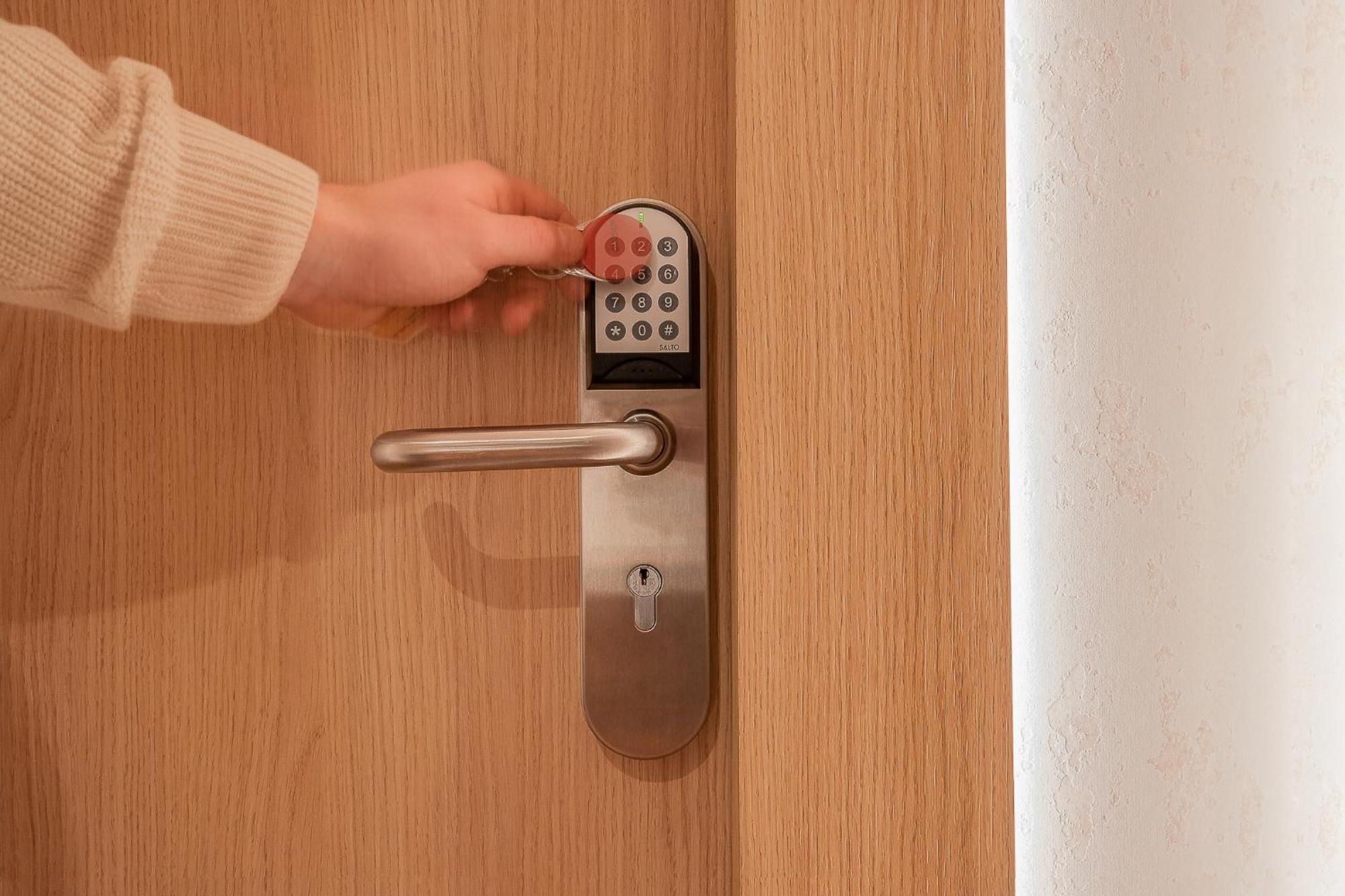 Aparthotel Yuna Porte-maillot - Levallois-Perret