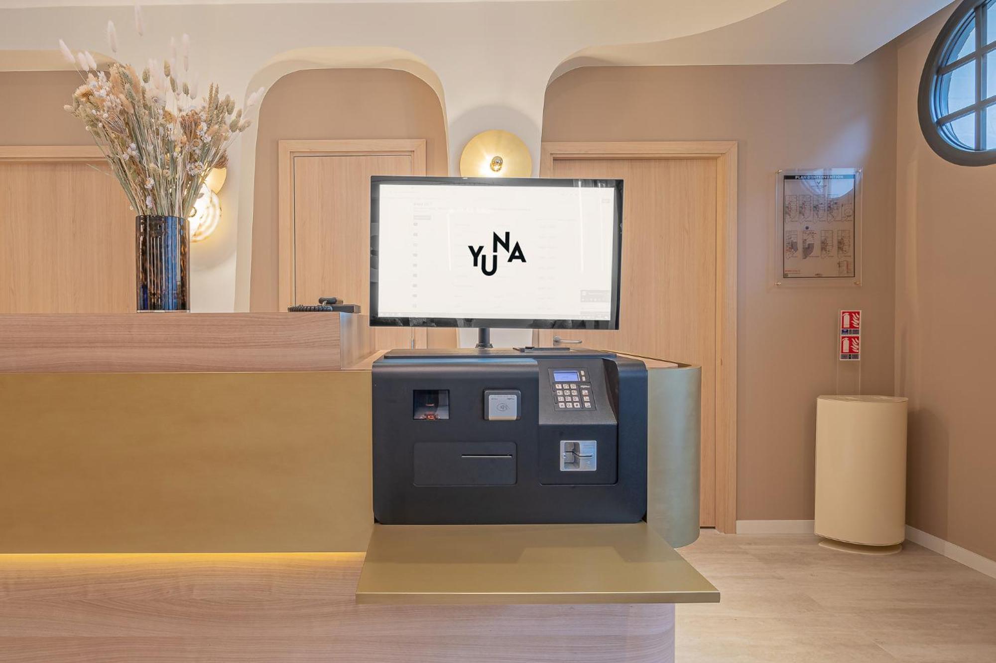 Yuna Porte-maillot - Aparthotel