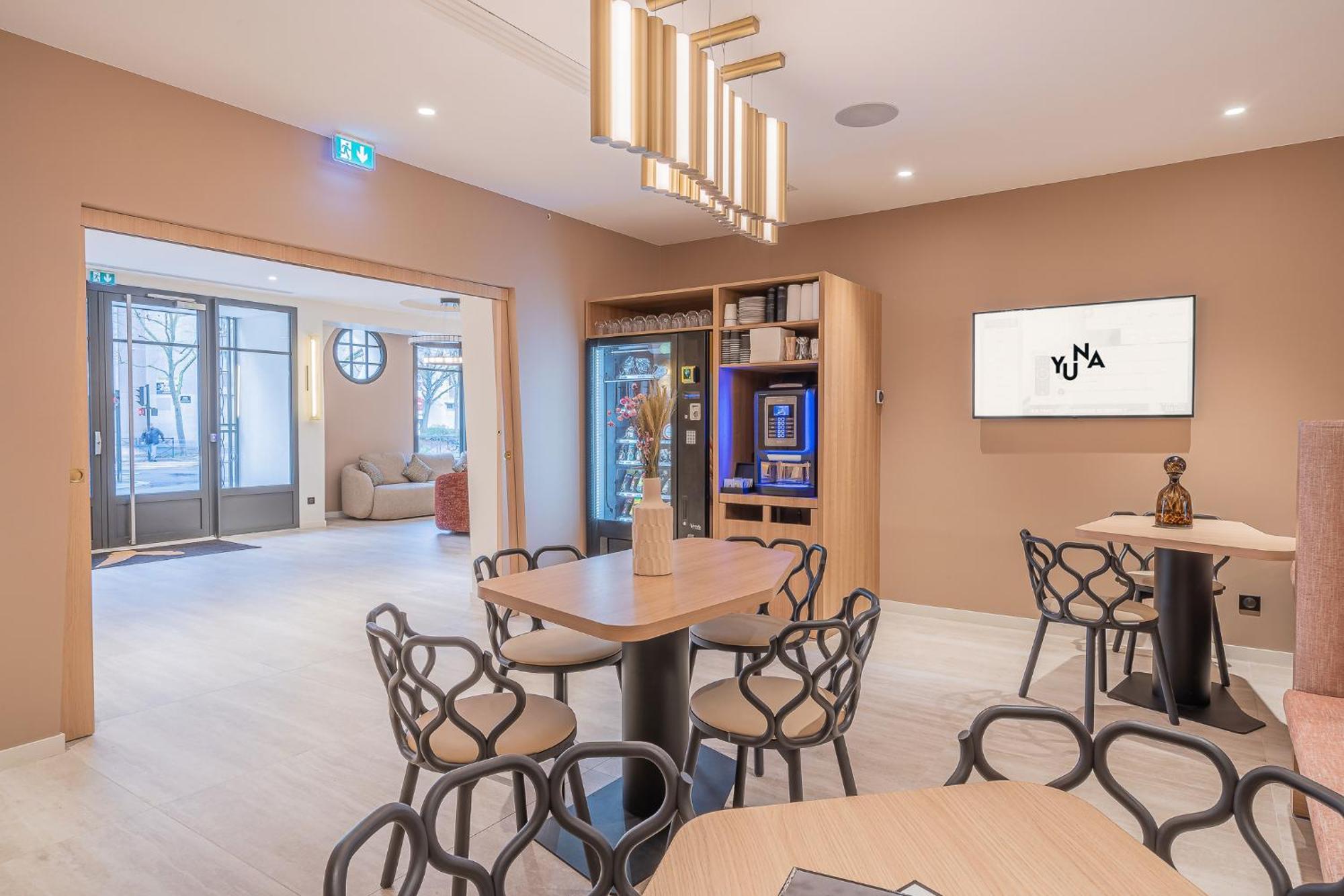 Aparthotel Yuna Porte-maillot - Levallois-Perret